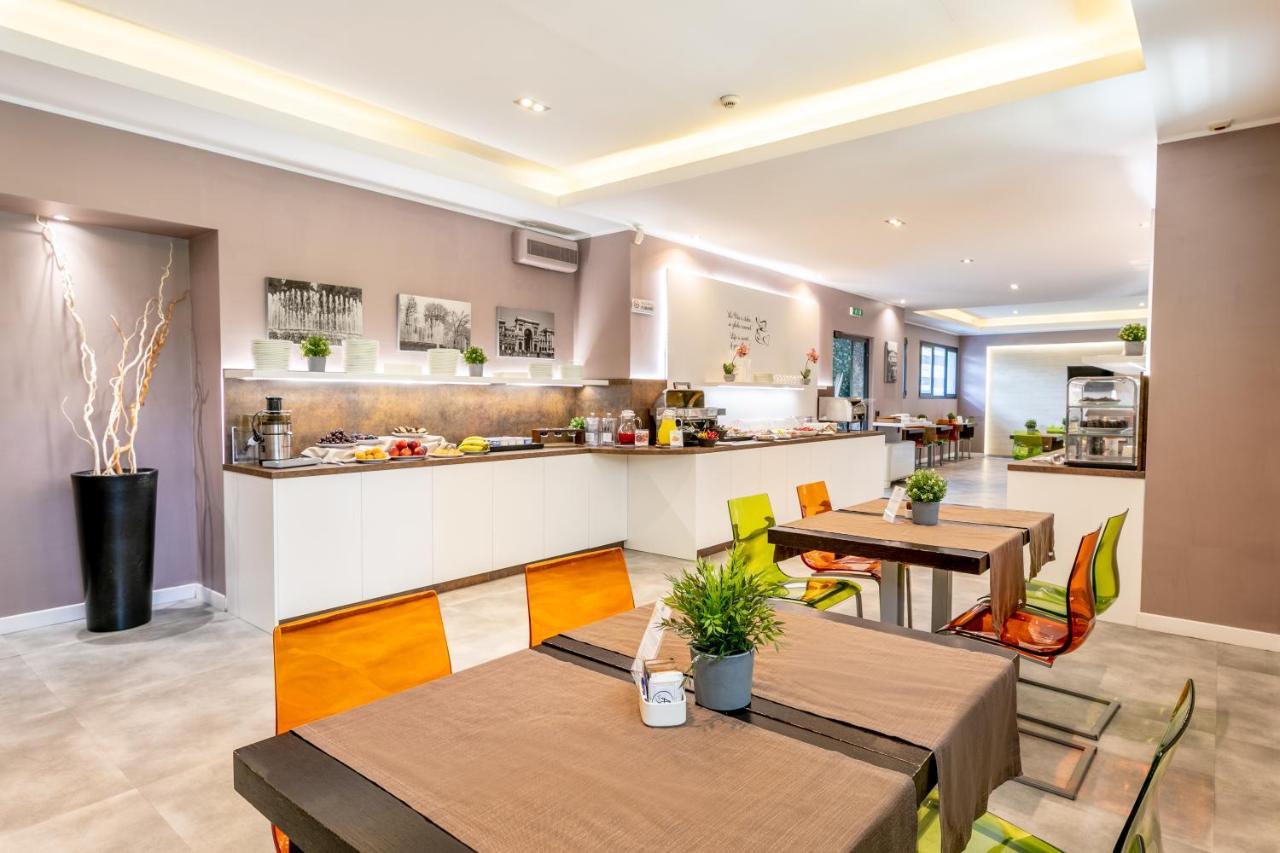 Hotel Acca Palace Aa Mailand